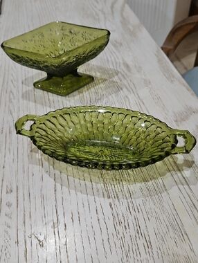 Vintage Indiana Glass Set Of 2 Relish And Candy Dish